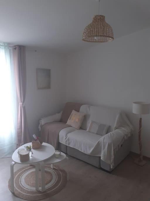 Agreable Petite Maison Vagnas Buitenkant foto